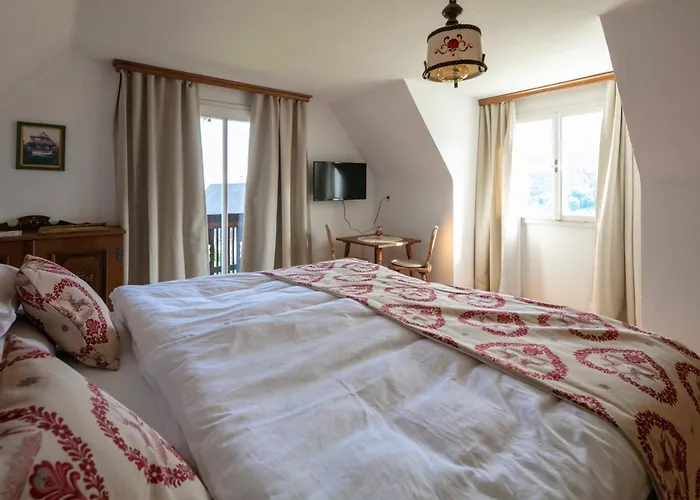 Haus Annerl بيت للعطل